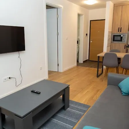 Apartment Apartman Planinska Dolina 2 *